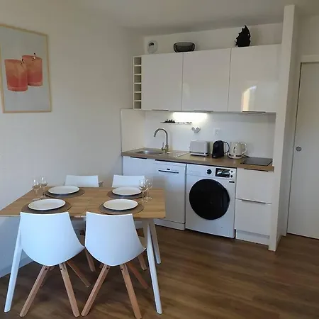 Διαμέρισμα Ideal Raphael Piscine Clim Parking