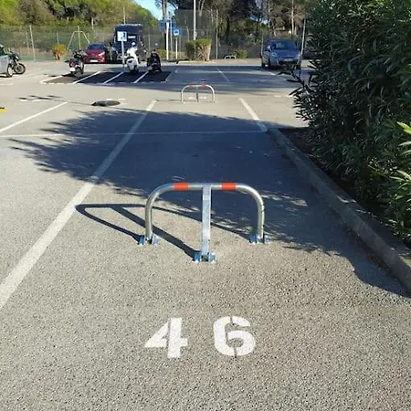 Ideal Raphael Piscine Clim Parking