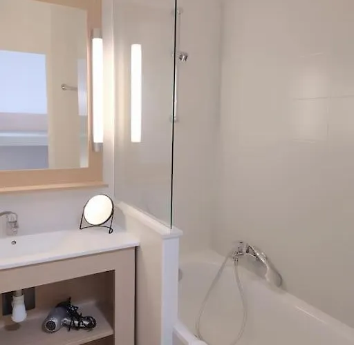 Ideal Raphael Piscine Clim Parking Apartment Saint-Raphaël